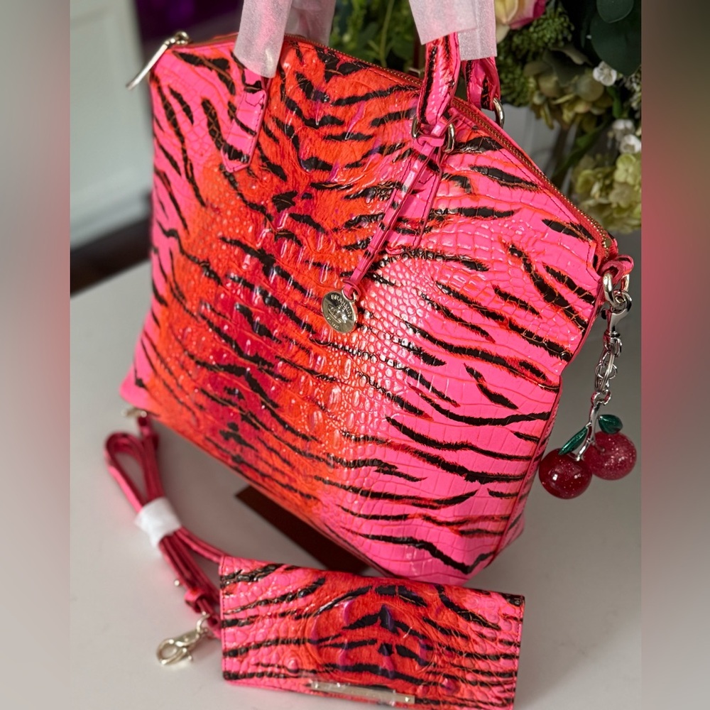 Brahmin Lg Duxbury Pink Feline Ombre Melbourne Leather Satchel & Ady Wallet NWT - Picture 4 of 11